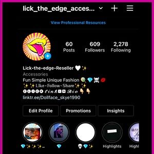 Hey guys follow me on IG !!!!  🤩✨